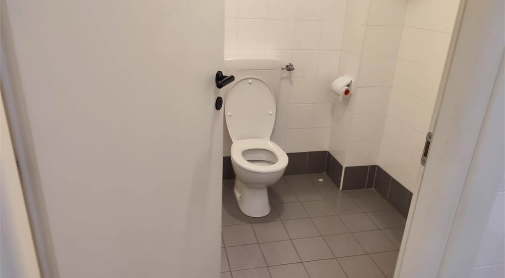 Photo 11